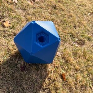 Schneider's Treat Ball Feeder - Blue